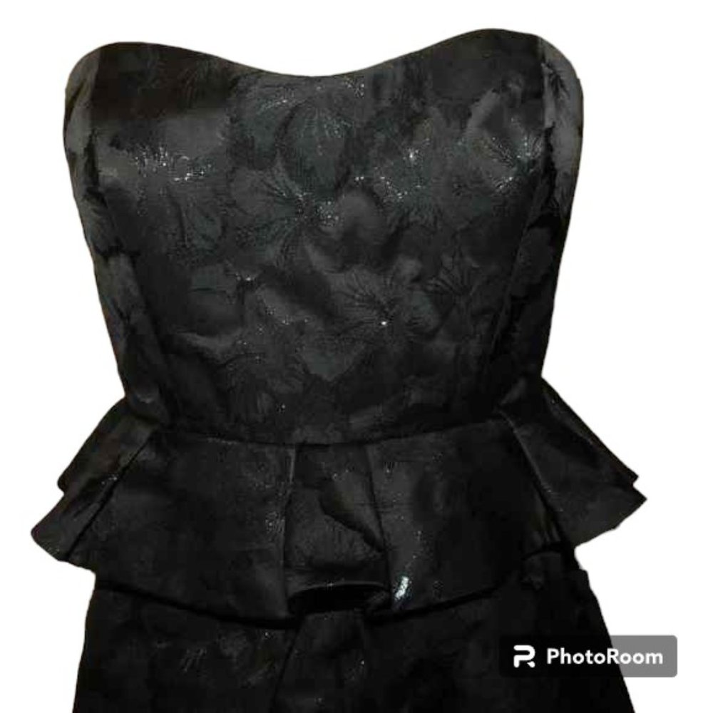 ML Monique Lhuillier Strapless Floral Jacquard Peplum Gown - Picture 4 of 16